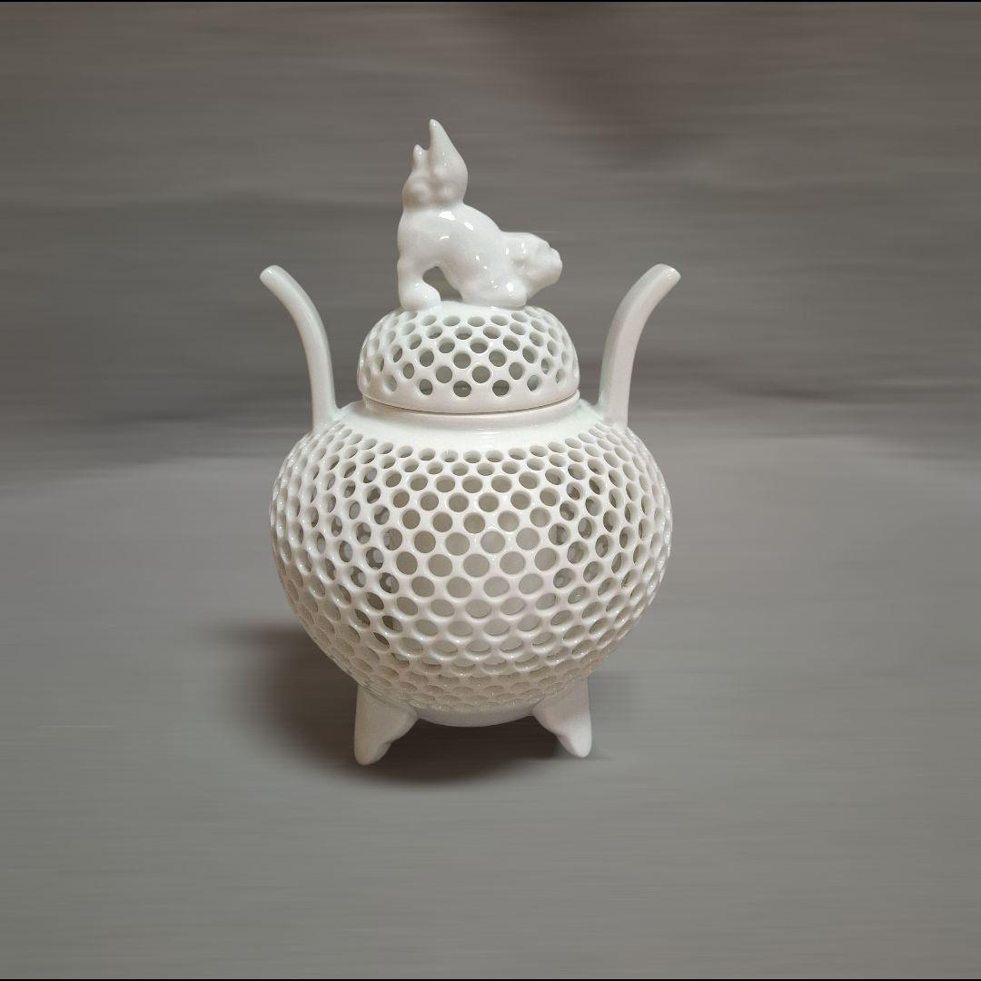 伊万里焼　香炉　白磁　 幸仙作　透し彫 　三足 　お香 　置物 　インテリア