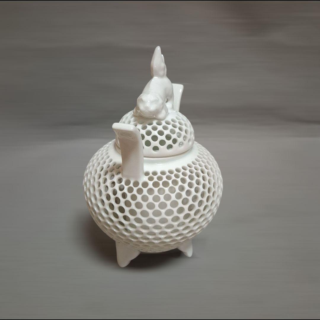 伊万里焼　香炉　白磁　 幸仙作　透し彫 　三足 　お香 　置物 　インテリア