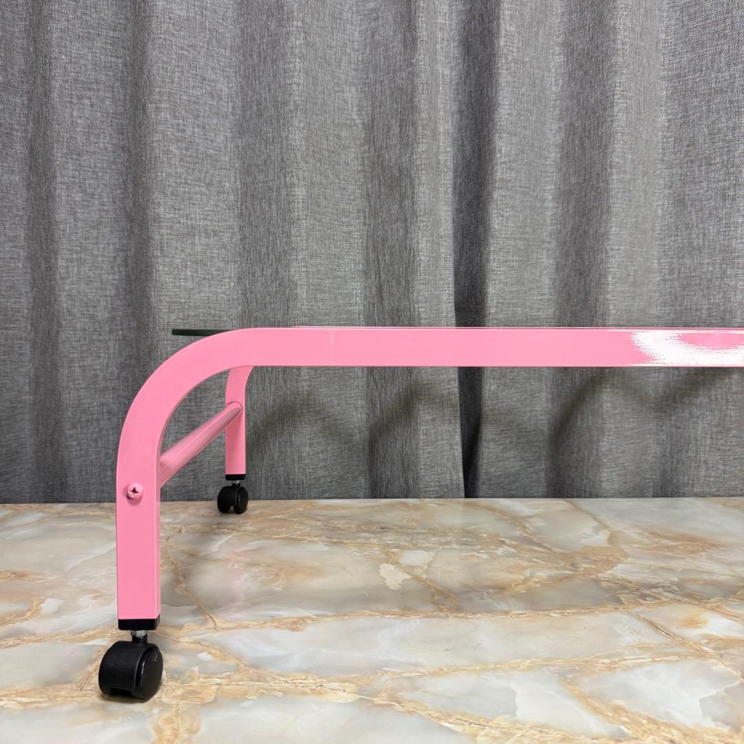 ガラステーブル ファンシーピンク レトロ 80s