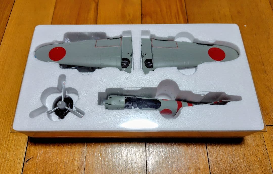 Marushin 零式艦上戦闘機 特別塗装仕様21型 1/48スケール金属製 - メルカリ