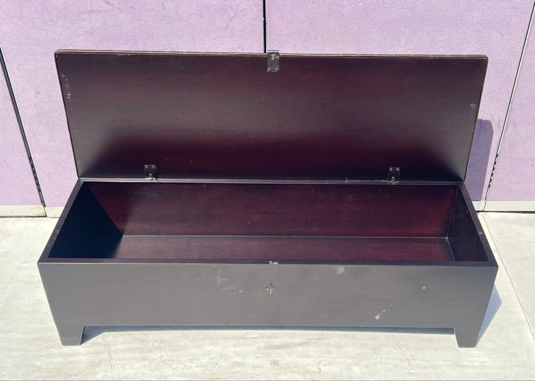 黒の編み込みデザイン収納ボックス茶色の編み込みレザーの収納ベンチまたはオットマン