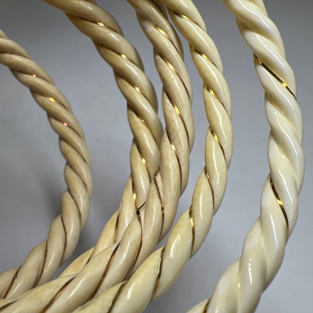 本金入　極上バングル　124g 東Y8-0129☆2F