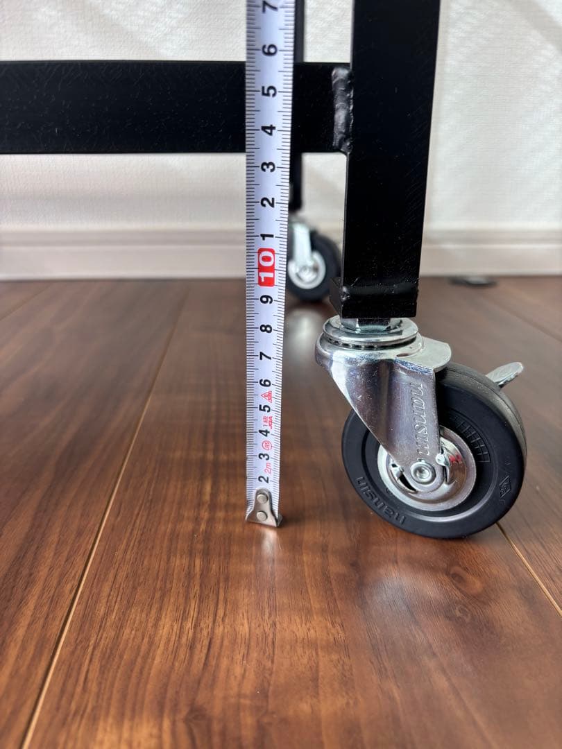 アイアンラック　アイアンシェルフ　3段　植物棚　ライティングスタンド　アガベ