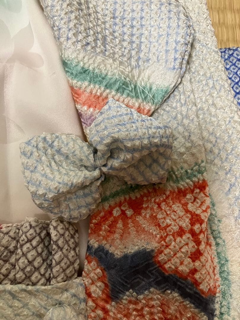 藤娘きぬたや　正絹　総絞り被布　髪飾り　Ｂ