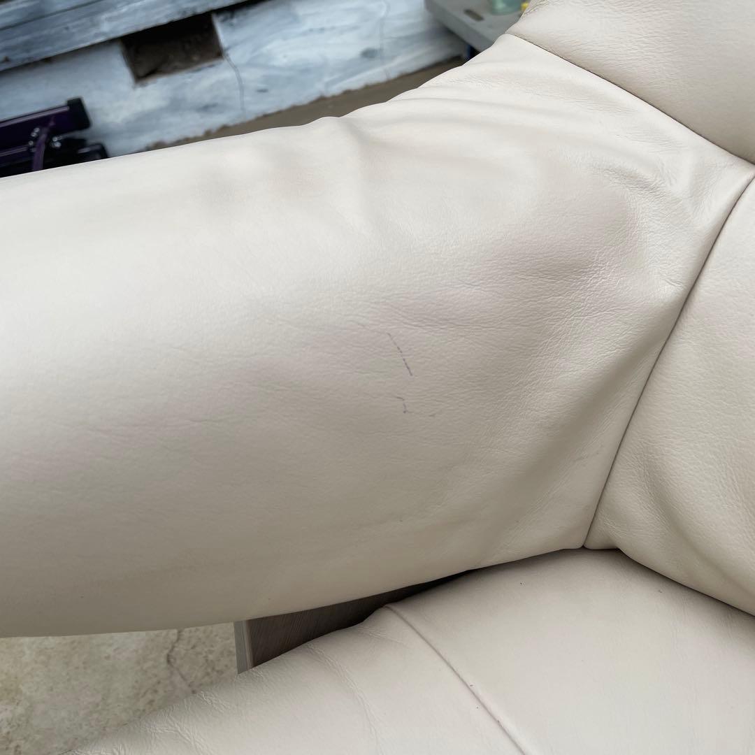 赤*福様 カリモク 本革 レザー パーソナルチェア 白 ベージュ オットマンセッ