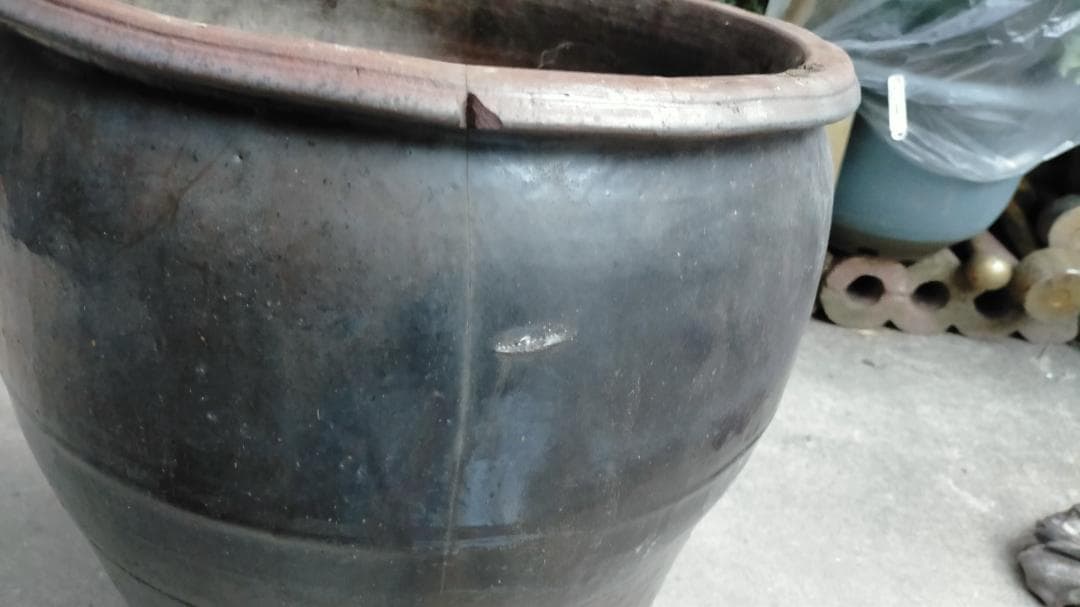 陶器製水鉢 ダークブラウン ◆【 旧家土蔵品 】 ◆《 大 壷 》◆