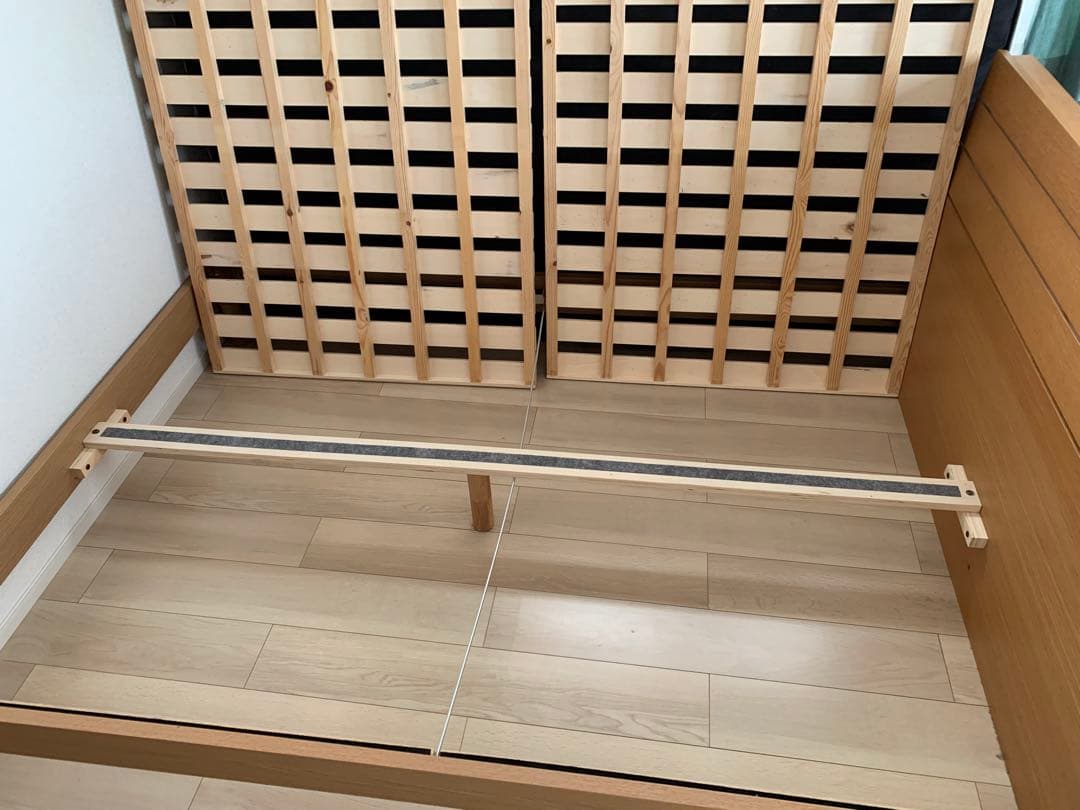 ニトリすのこダブルベッドフレーム+ ダブルポケットコイルマットレス厚さ20cm