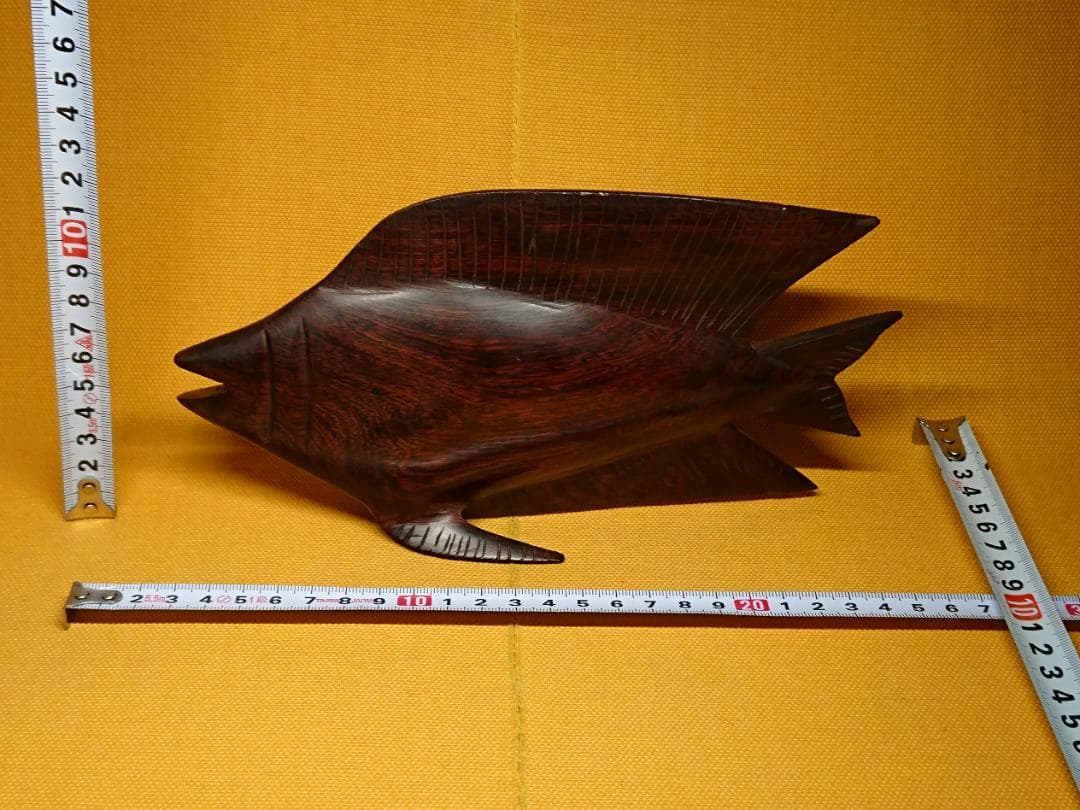 【美品】サカナ　魚　木彫　天然木　置物　インテリア　工芸品　美術品　A3221