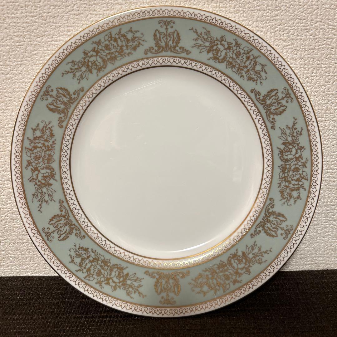 ウェッジウッド　コロンビア　セージグリーン　ディナープレート　22.5cm