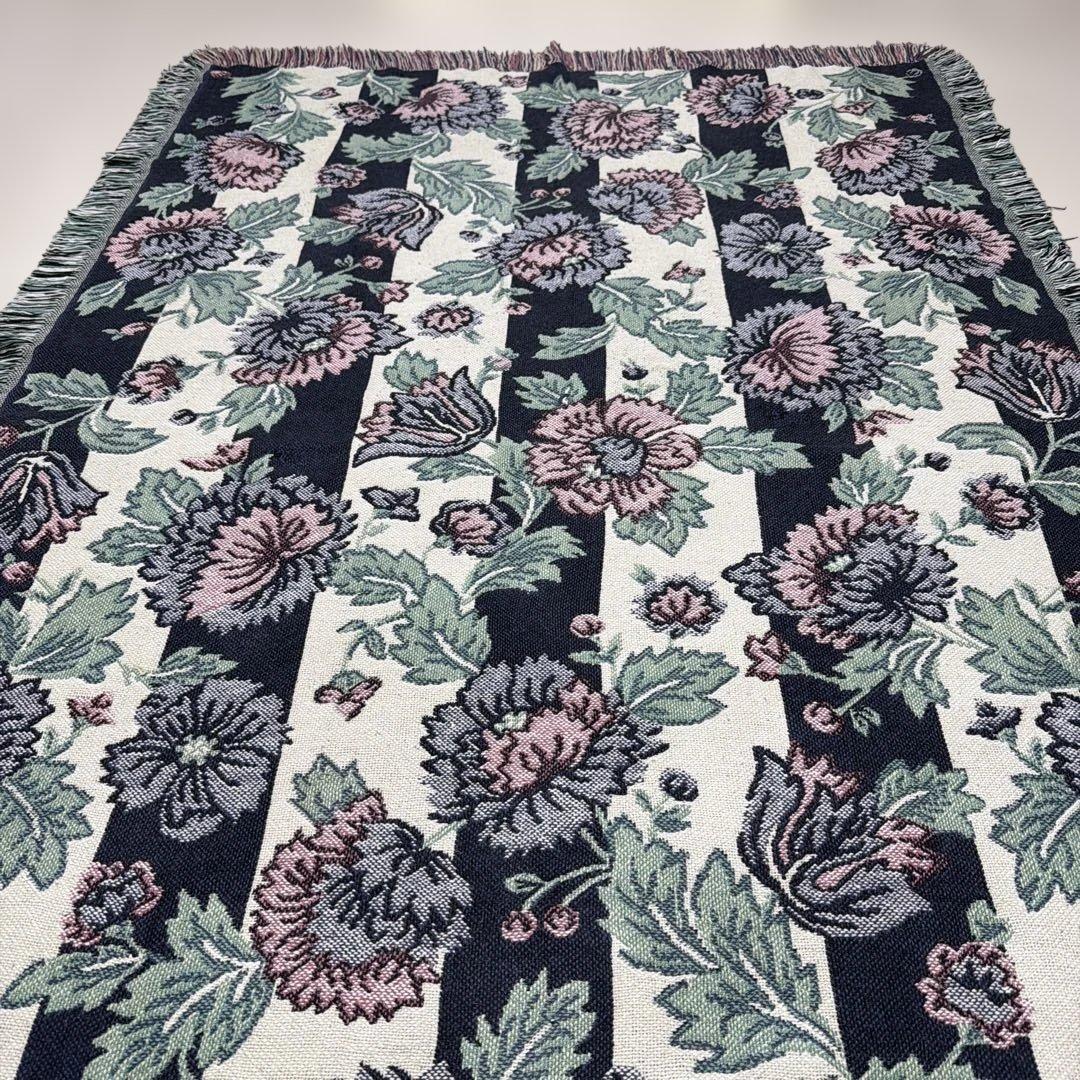 花　マルチカバー　ソファカバー　ヴィンテージラグ　175x117