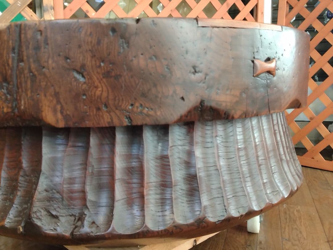 銘木座卓　無垢材　天然木輪切　ローテーブル　漆塗　和家具　送料込価格