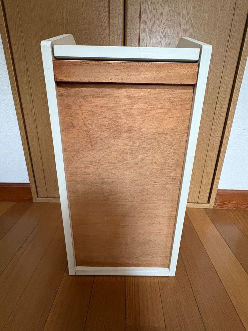 昭和レトロ　シェルフ　収納棚　レトロかわいい