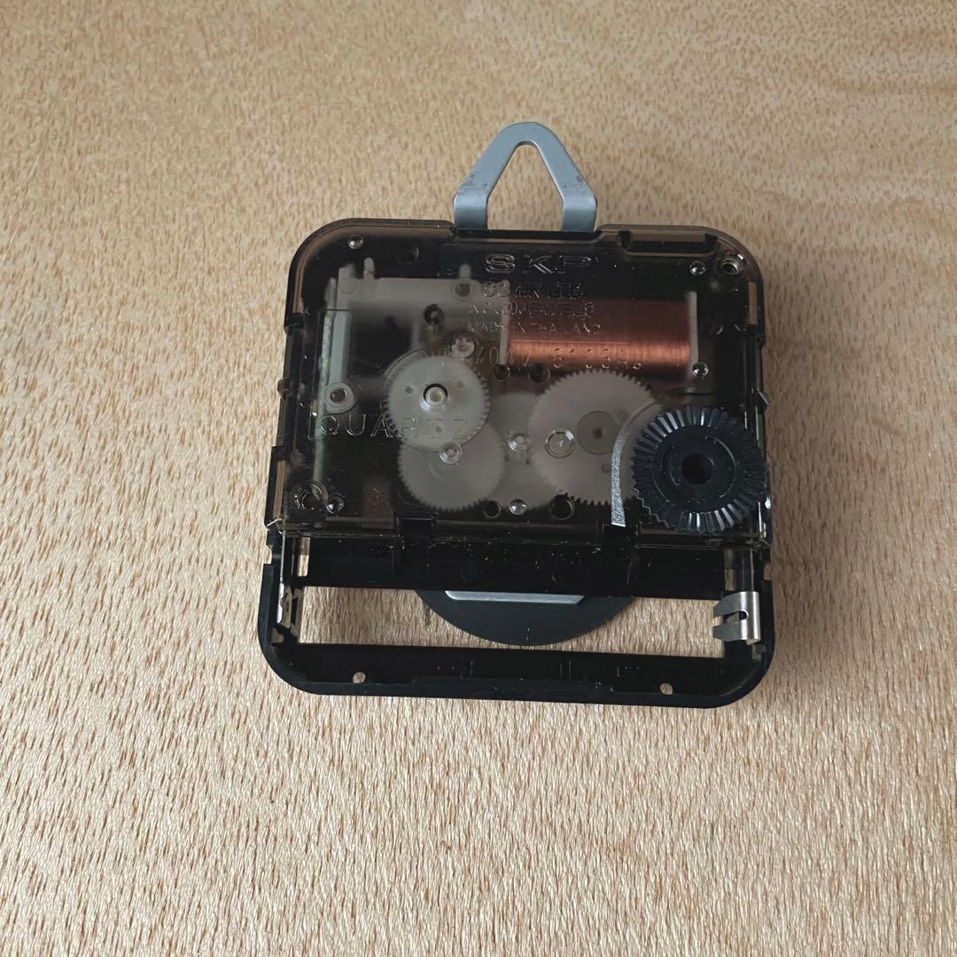 ラ・ルース　掛け時計　ラウンドクロック　木製　ナチュラル