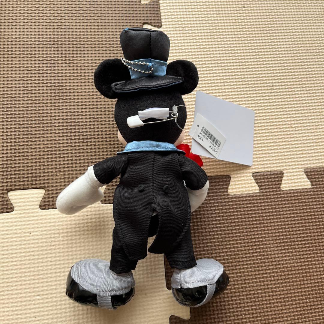 ディズニー2025年ミッキーバースデーぬいぐるみバッジ 誕生日 - メルカリ