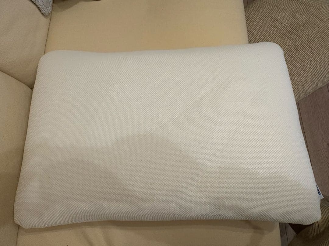 エアウィーヴ　ピロー　スタンダード　美品 収納バッグ/取説付