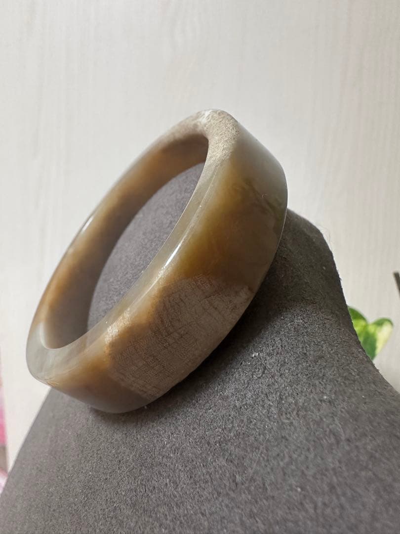 フォシルコーラル　方型バングル　化石珊瑚バングル　珊瑚玉バングル