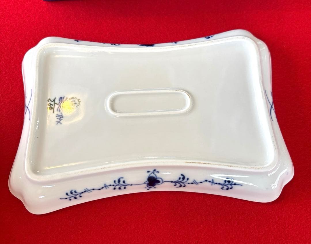 特別お盆価格　  菓子皿 花柄