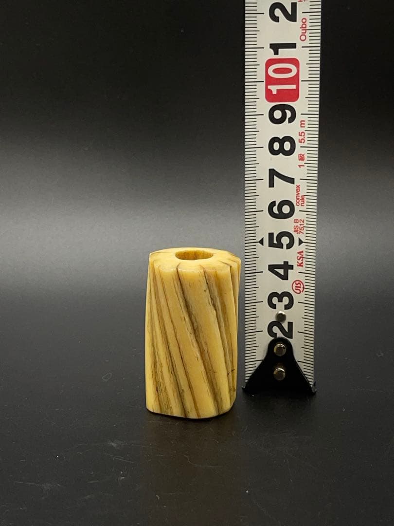 江戸時代　古い　一角　イッカク　鯨歯　根付　蓋置　骨董古美術