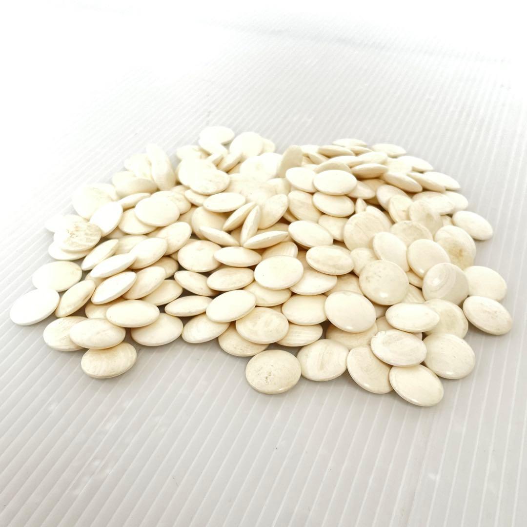 美品 本榧 碁盤 ハギ盤 2寸 二寸 6kg はまぐり碁石 囲碁 将棋 卓上盤