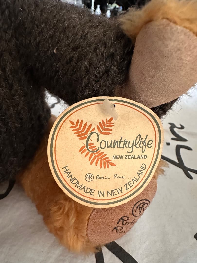 ニュージーランド製 Robin Rive テディベア