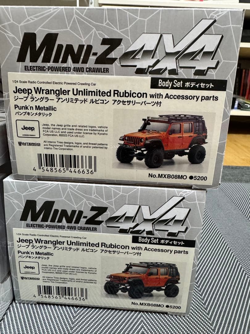 ミニッツ4×4 Defender 90他