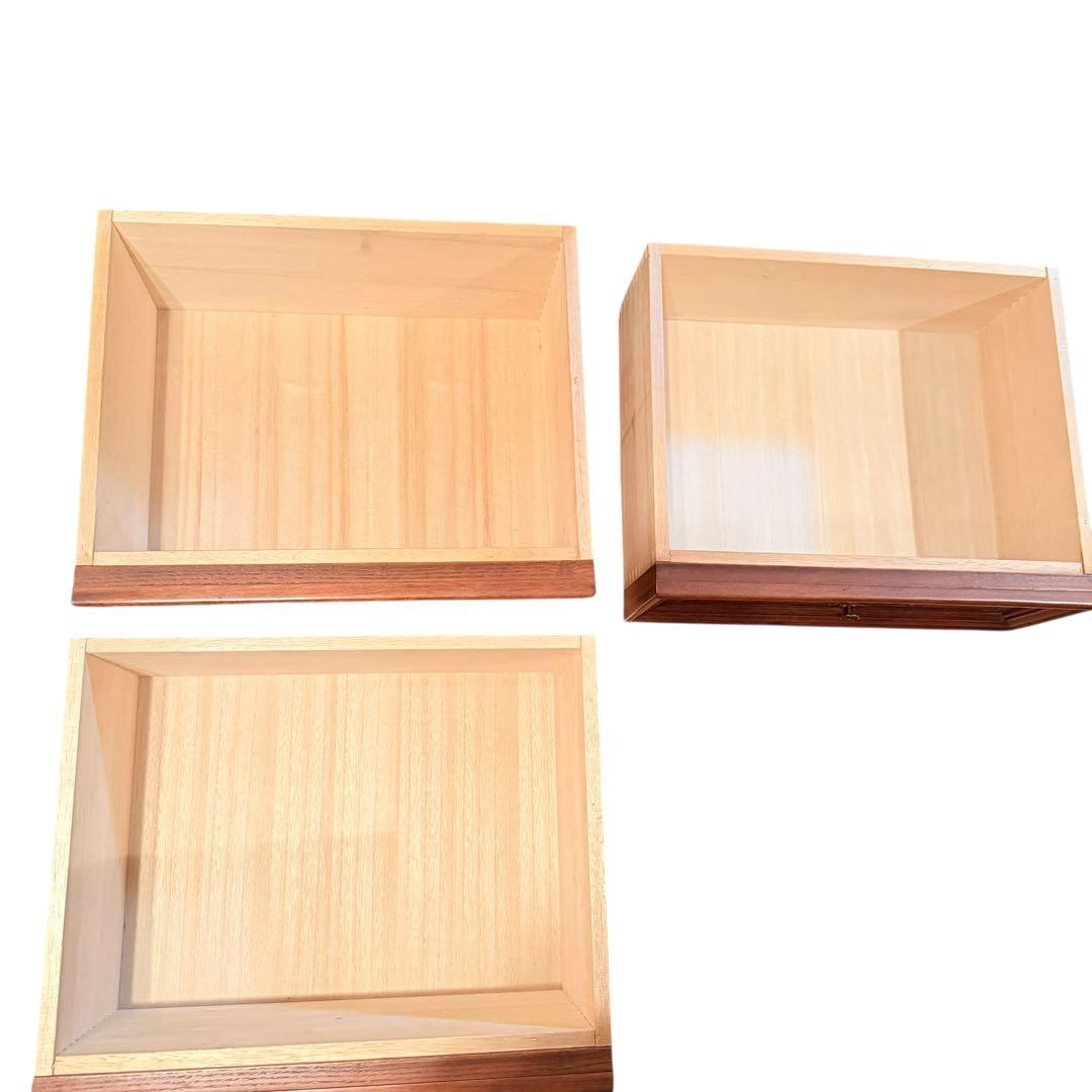 ヨーロッパ風　猫脚　チェスト　アンティーク調 タンス チェスト 衣装棚