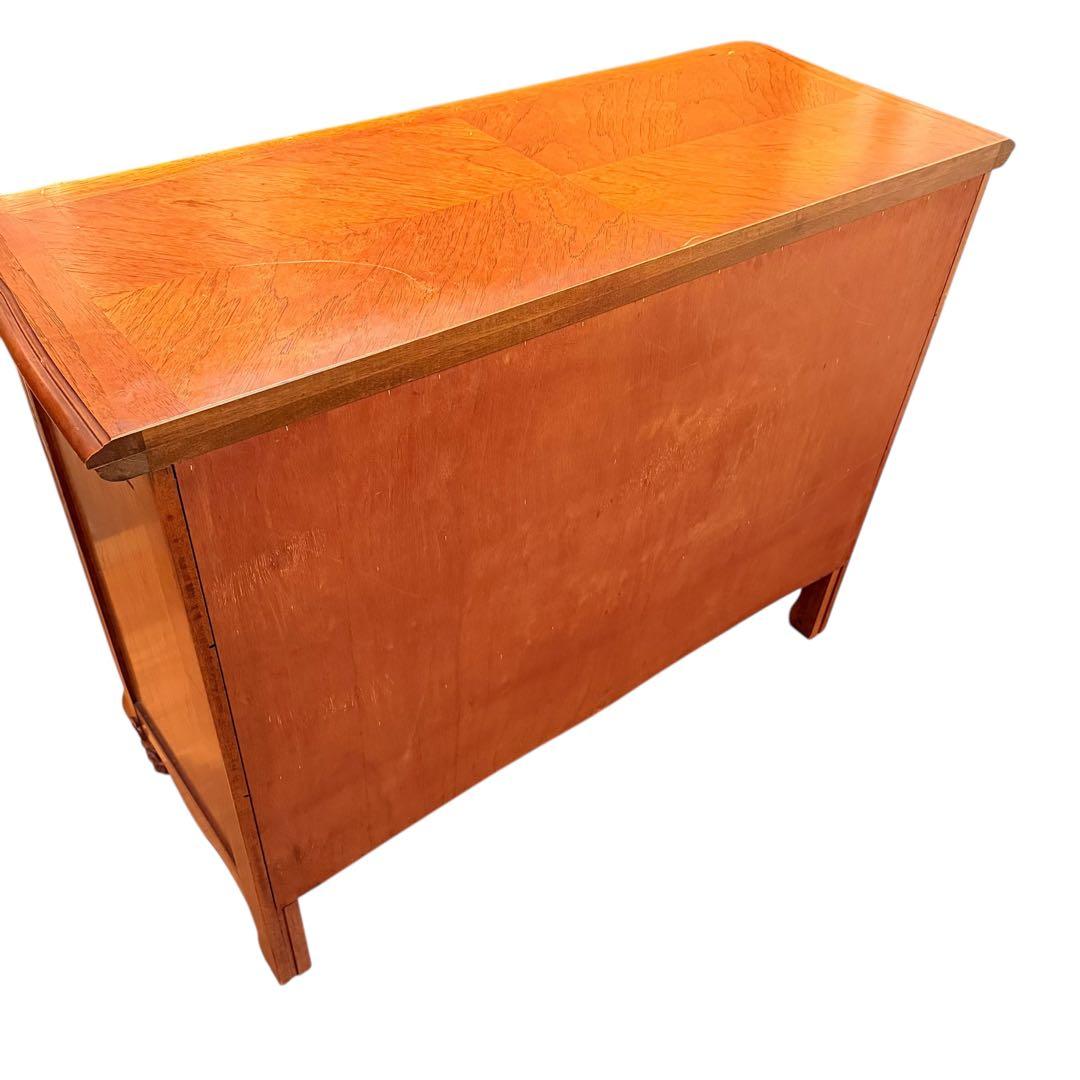 ヨーロッパ風　猫脚　チェスト　アンティーク調 タンス チェスト 衣装棚