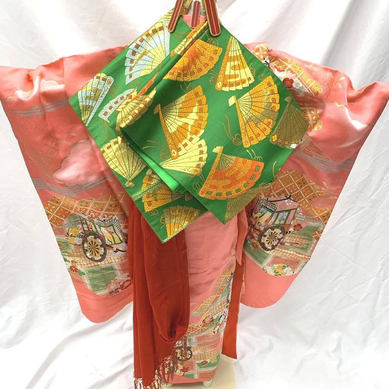 407ag132□七五三 七歳 女児 着物&袋帯&長襦袢 金駒刺繍 御所車□美品