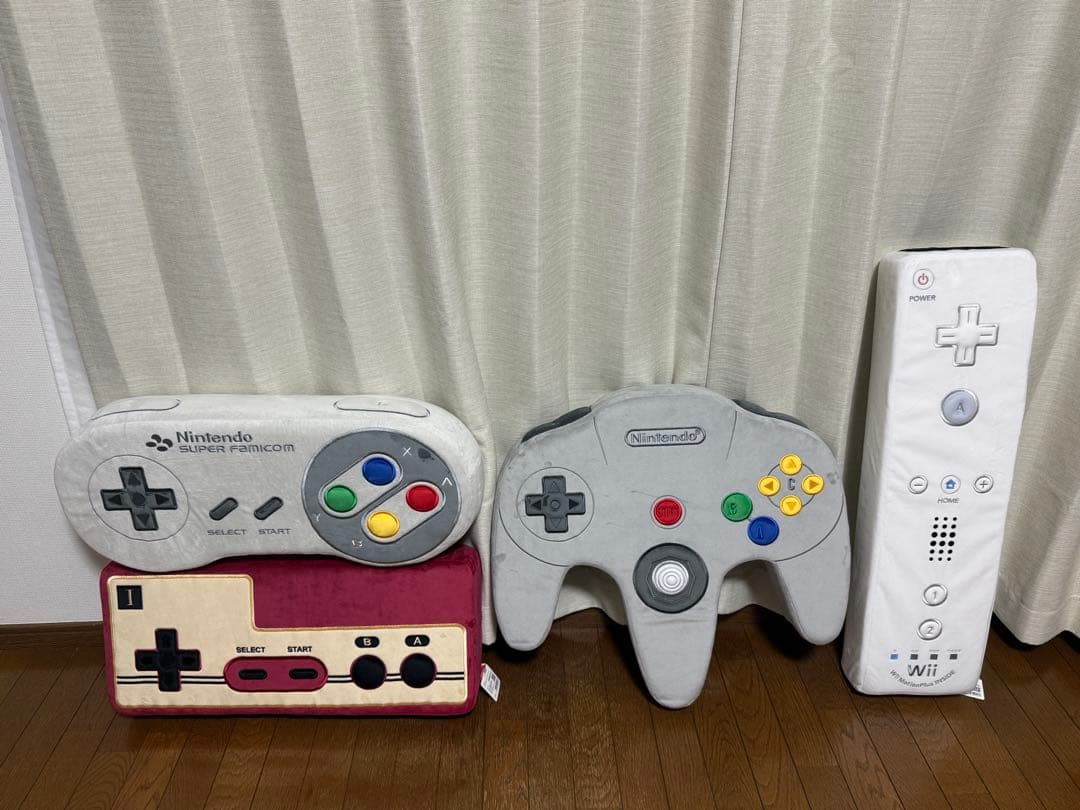 ニンテンドーミュージアム コントローラークッション 全種セット