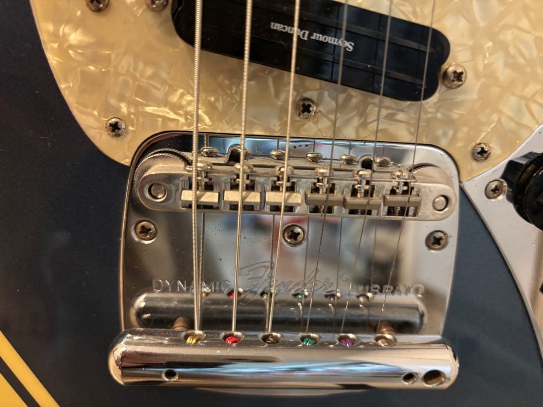 A*a様 フェンダー　カートコバーン仕様　ムスタング