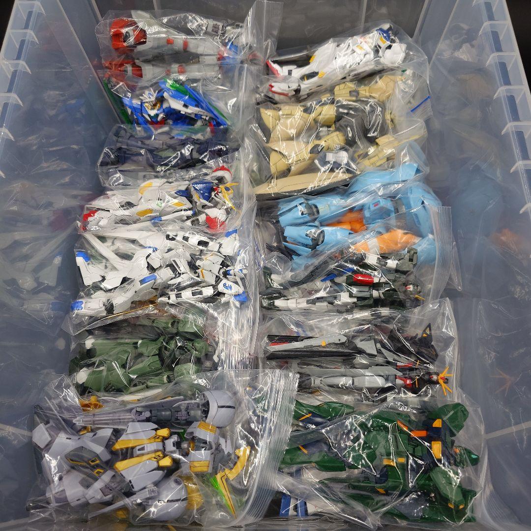 ガンプラ ジャンク品 大量セット (8) 約175体 - メルカリ