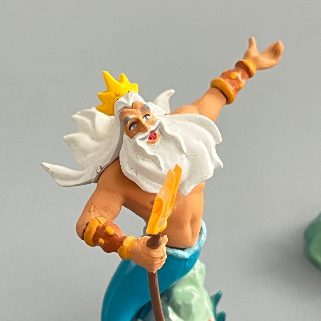 ディズニーフィギュア リトルマーメイド トリトン王とセバスチャン