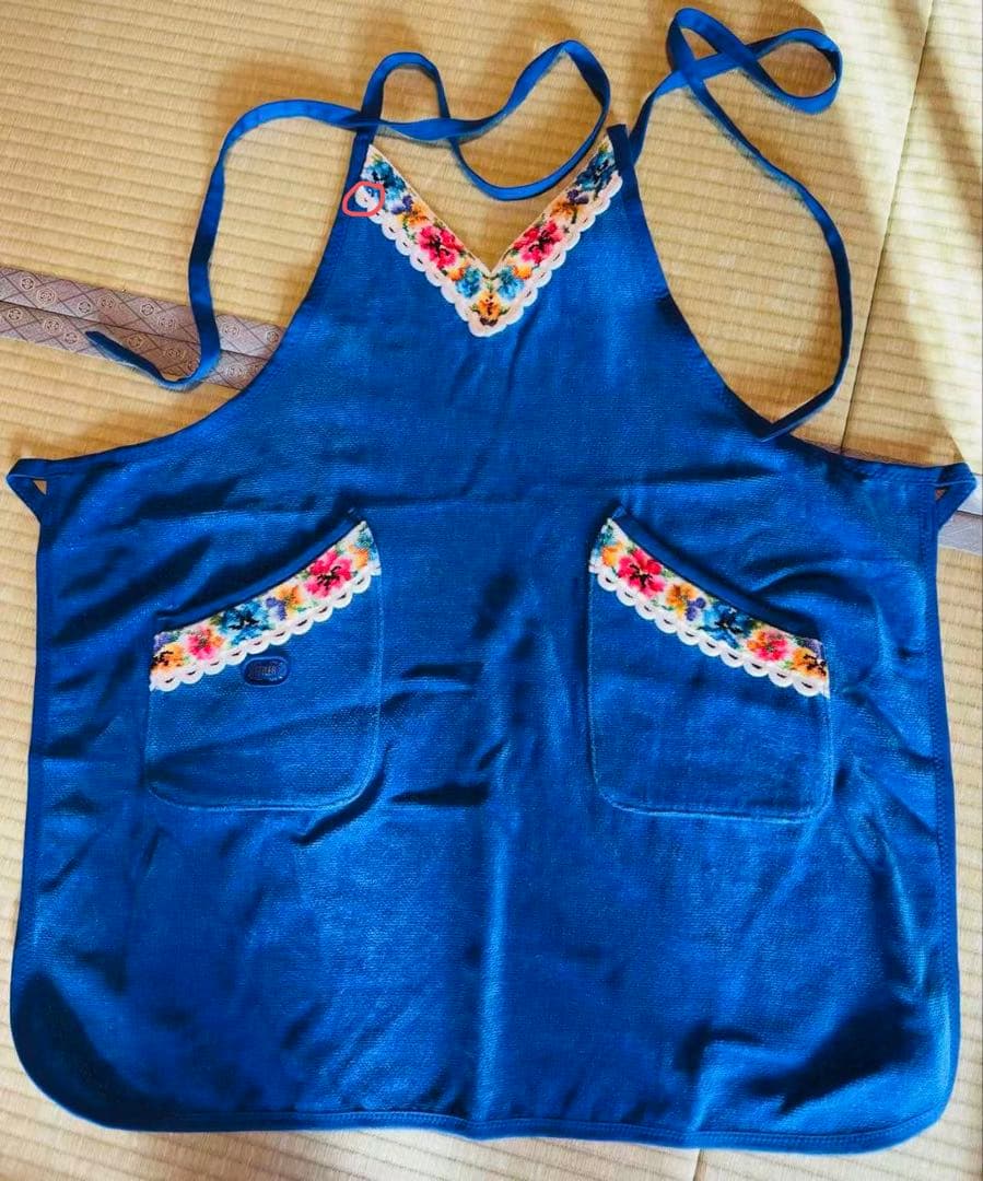 中古ビンテージFEILER フェイラー　エプロン　定番ブルー　花柄　シェニール織