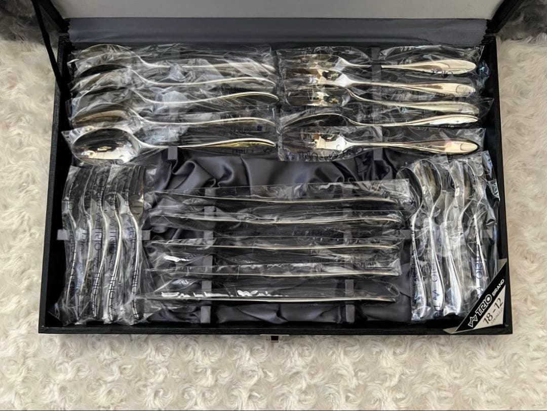 トリオ　カトラリーセット　ボレロ　ディナーセット〈25本セット〉18-12