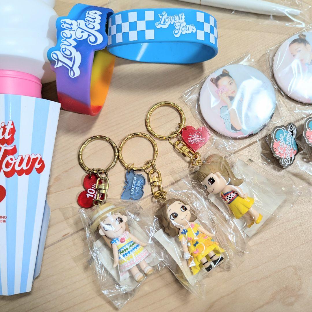 西野カナ ライブグッズ まとめ売り マスコットキーホルダー ペンライト