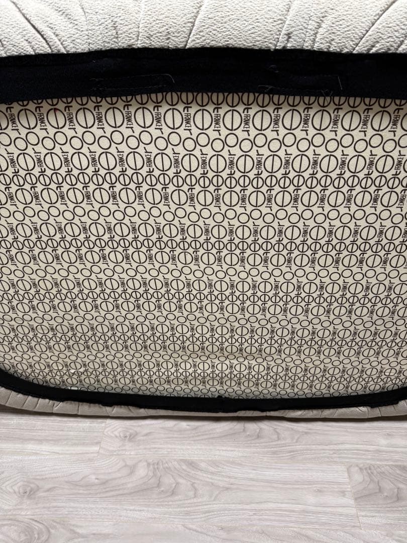 2024年製リーンロゼ　2ｐソファ　ブリガンタン