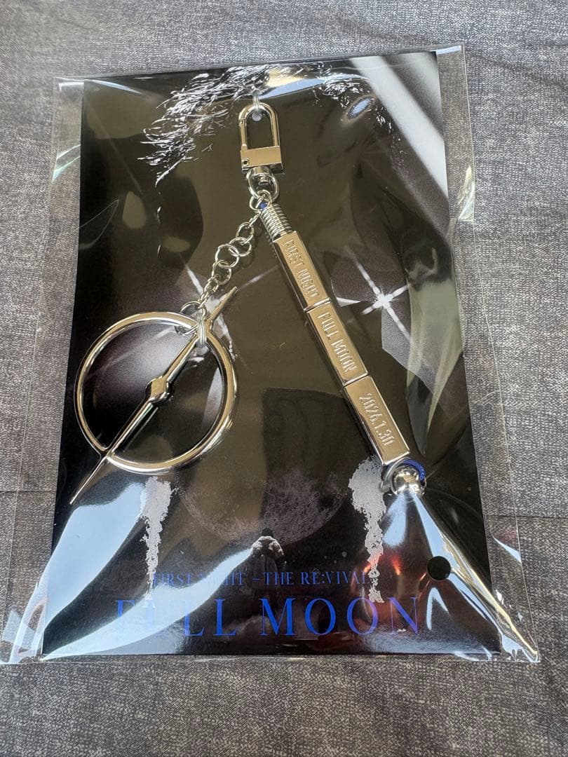 登坂広臣 ØMI INFINITYMOON バッグチャーム 会場限定1/30 - メルカリ