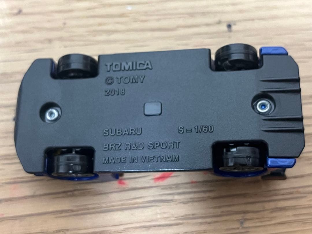 トミカプレミアム スバル BRZ エラー品 - メルカリ