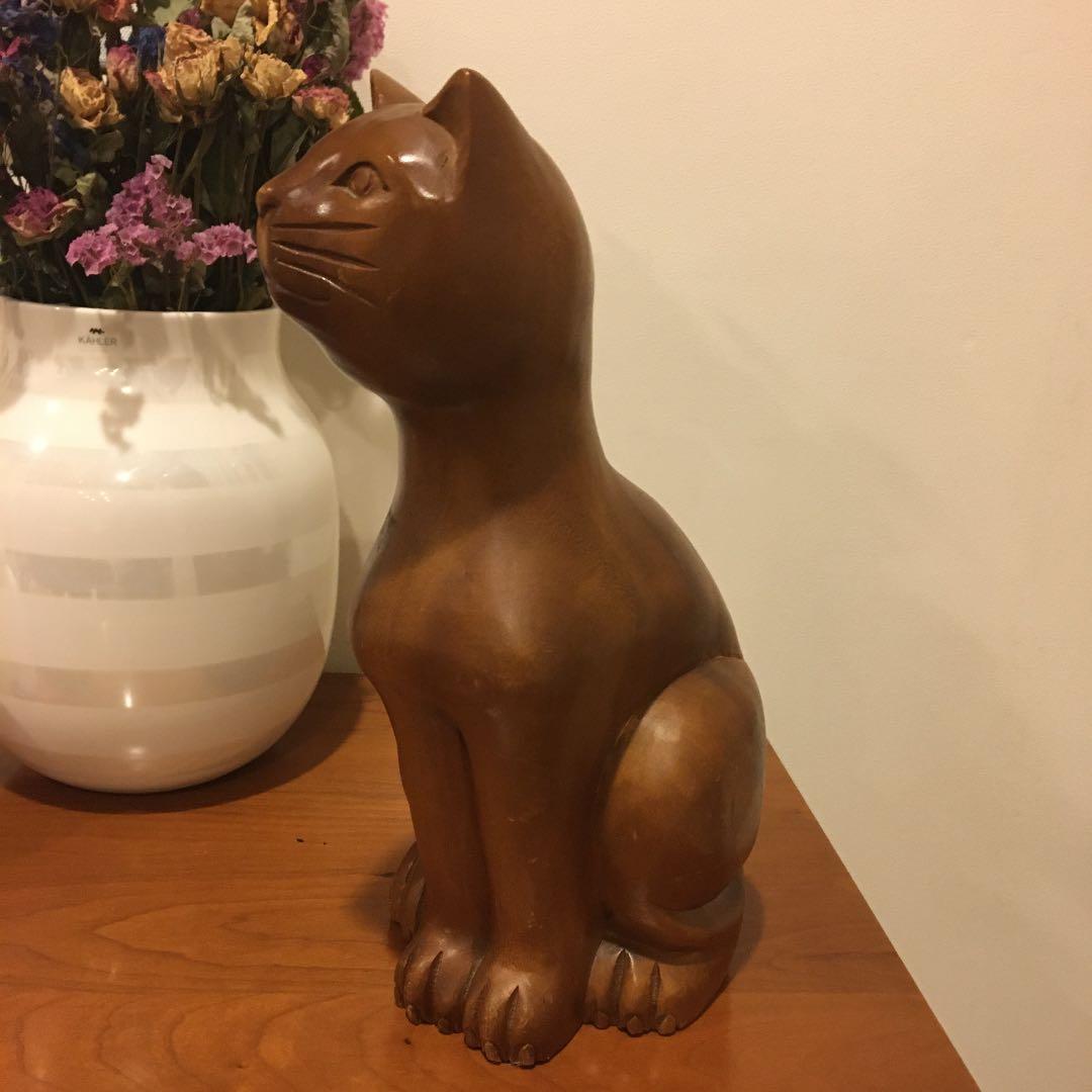 ビンテージ 上品で賢そうな猫ちゃんの高さ約30cm特大な黒檀木彫りの彫刻