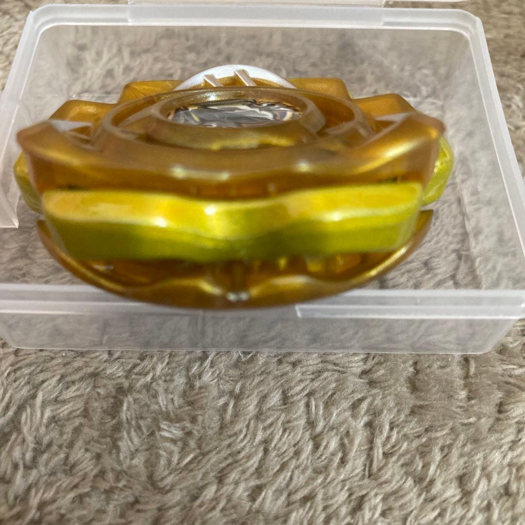 ベイブレードxペルセウスダークメタルコートゴールド開封済品 - メルカリ