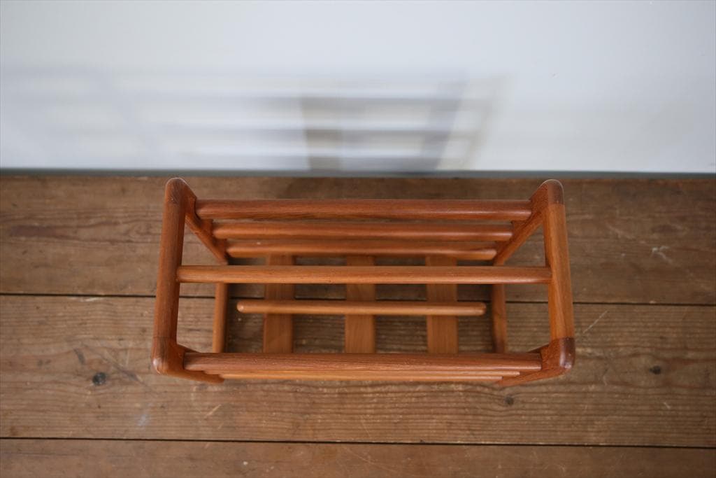 英国アンティーク木製マガジンラック/本立て/雑誌収納/本棚/新聞(91-109