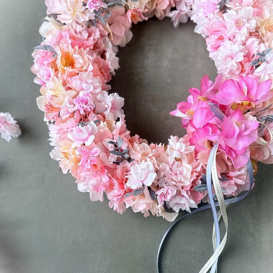 ＊新作＊八重桜とスイトピーの大きなオーバルリース＊お祝い＊ギフト＊ひなまつり