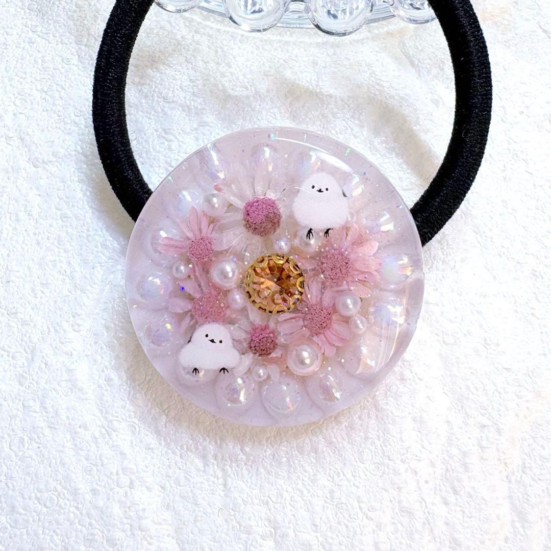 ②-⑪レジンヘアゴム。シマエナガ。スターフラワー。くすみピンク