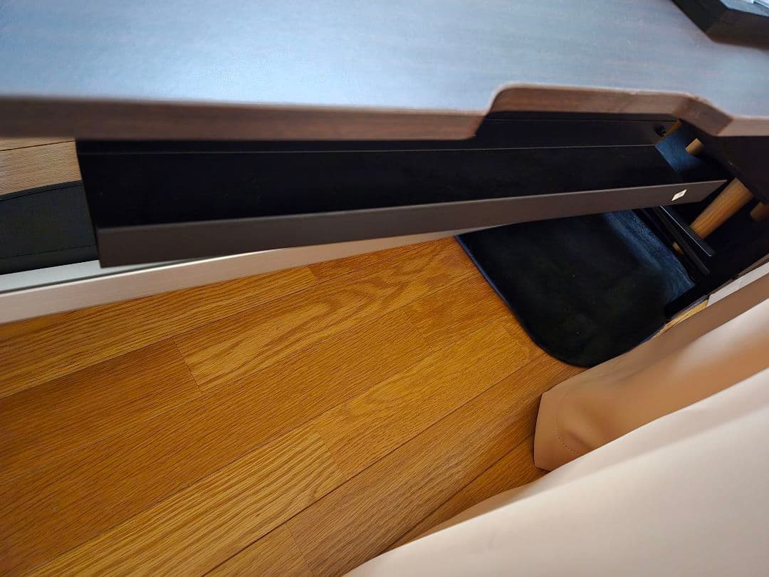 引き取り限定　サンワダイレクト　デスク