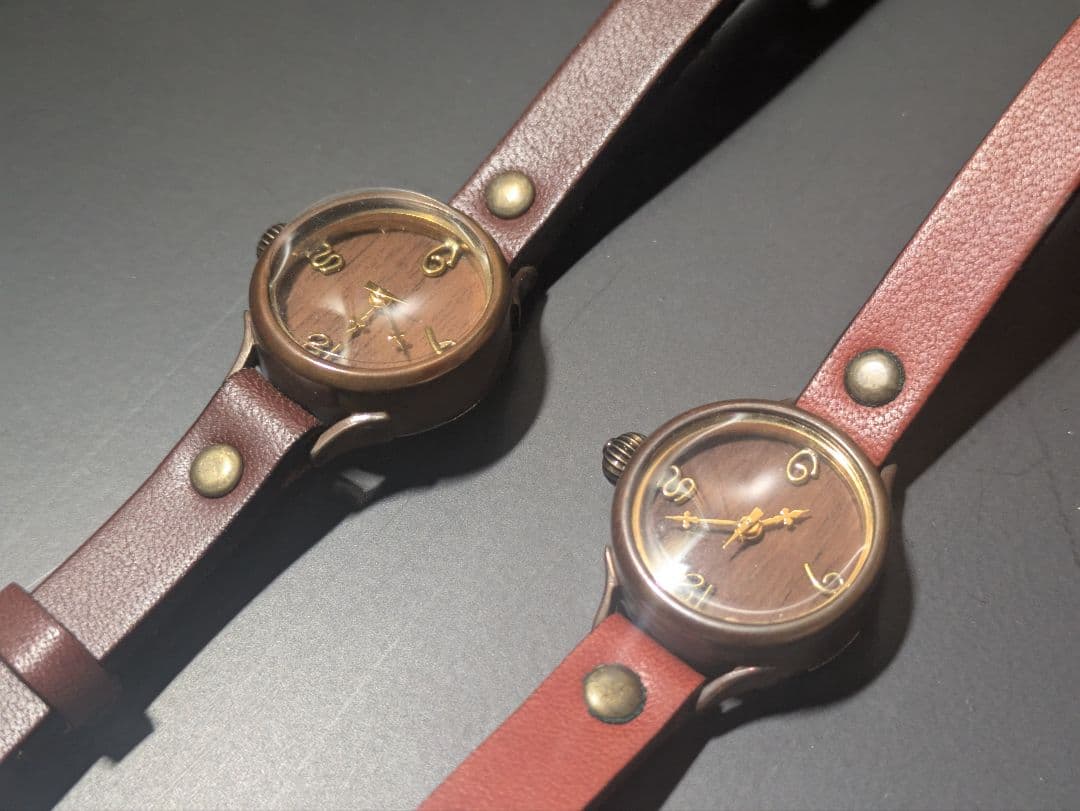 廃盤・新品未使用 vie ハンドメイド時計 男女兼用 茶、焦茶2点セット