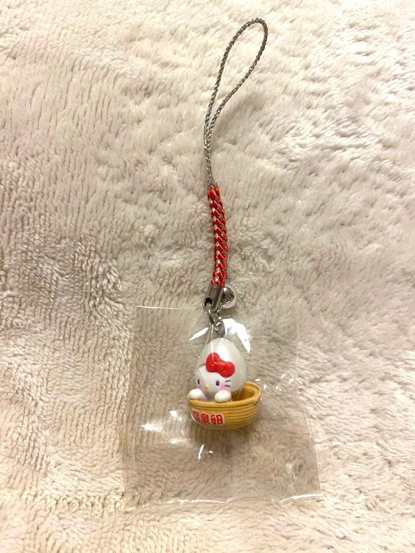 ご当地キティ 根付ストラップ 出会いを呼ぶ 幸せの温泉卵 - メルカリ