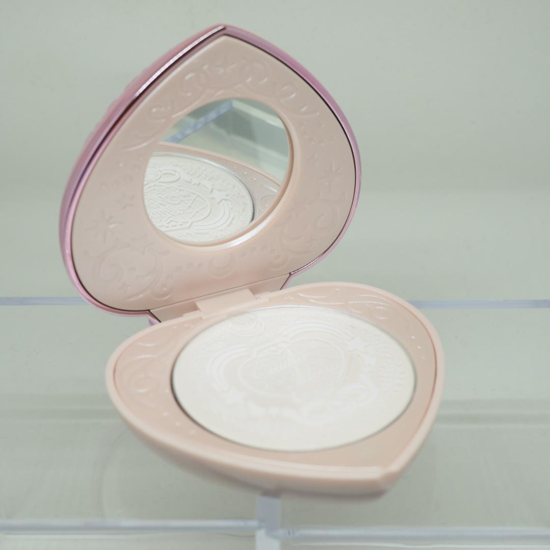 シャイニングムーンパウダー 2024 Limited Edition