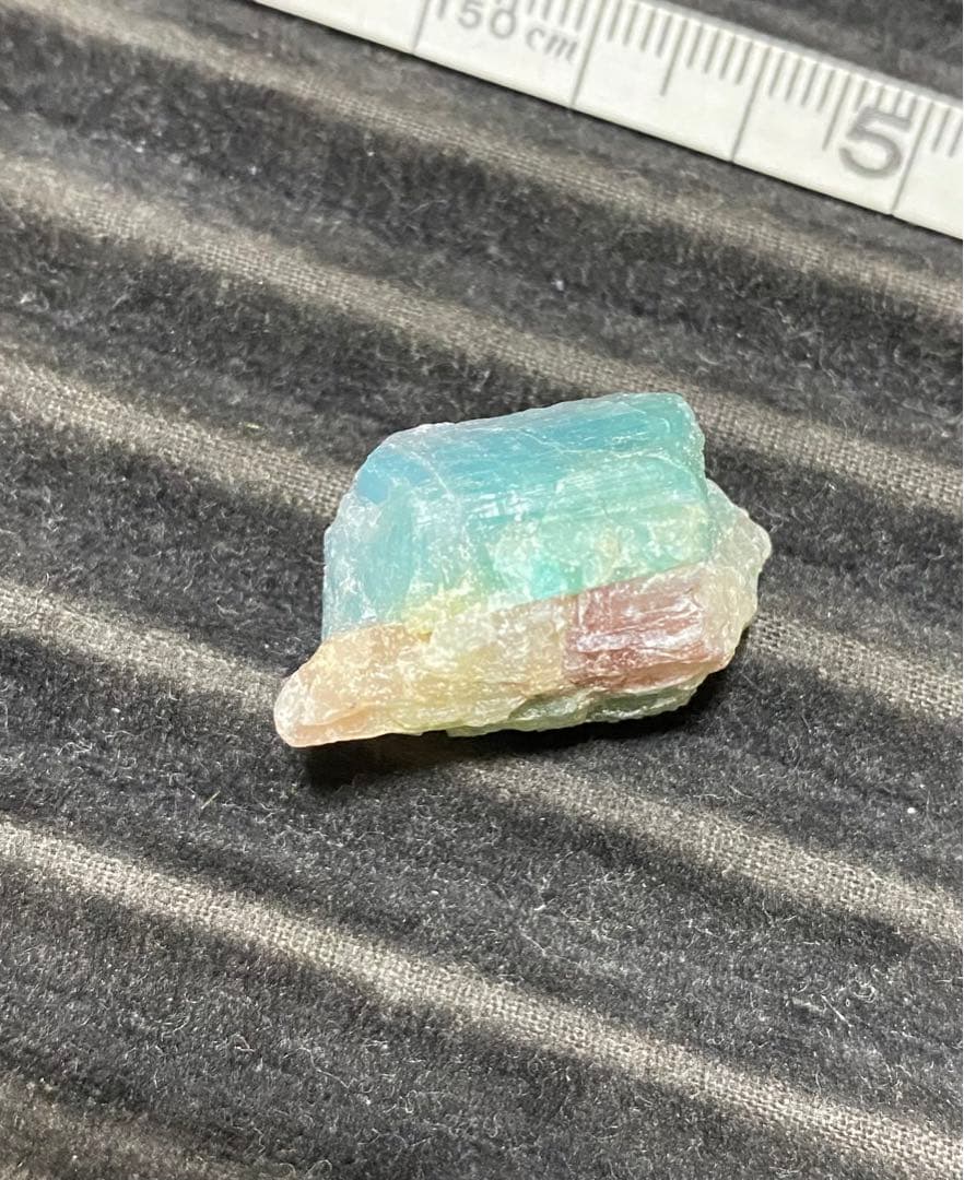 パライバトルマリン原石⑰