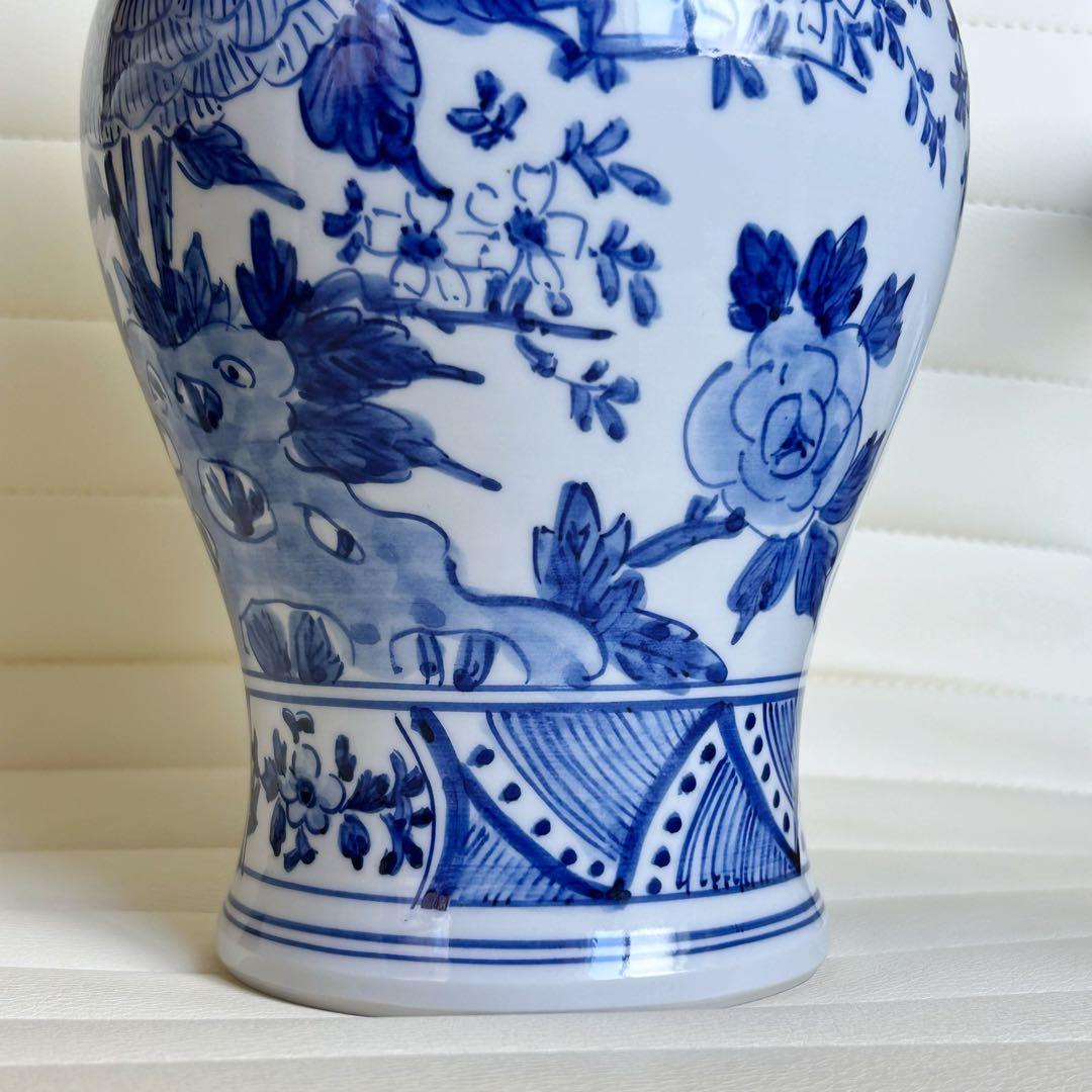 中国美術 大明乾隆年製 染付 蓋付き壺 沈香壺 置物 アンティーク 牡丹