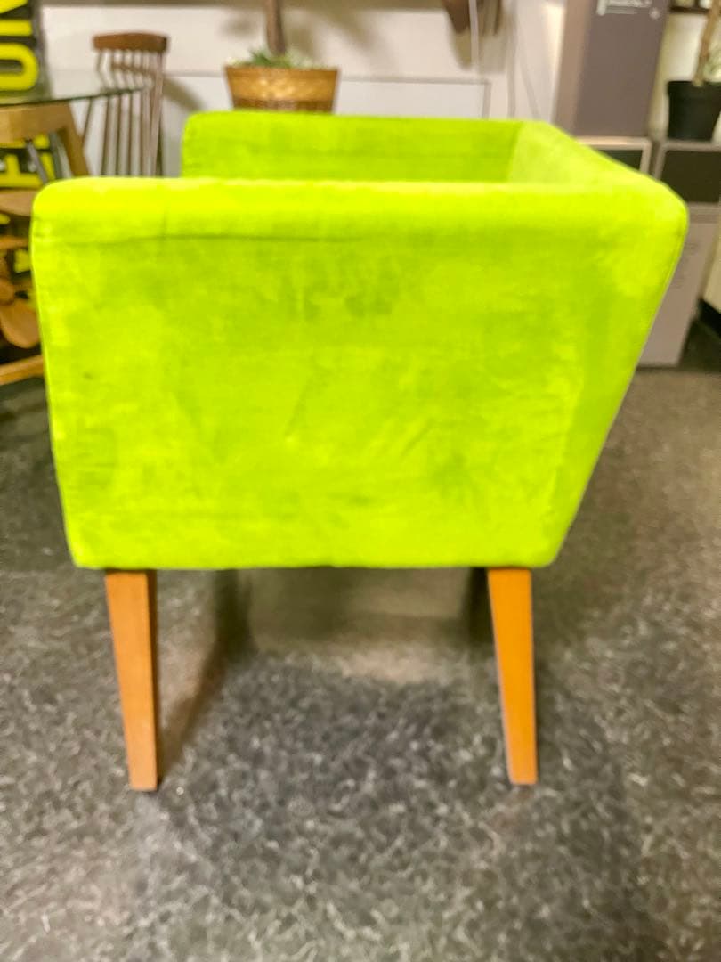 ①グリーン ソファー 椅子 1人がけ スウェード生地 オシャレ